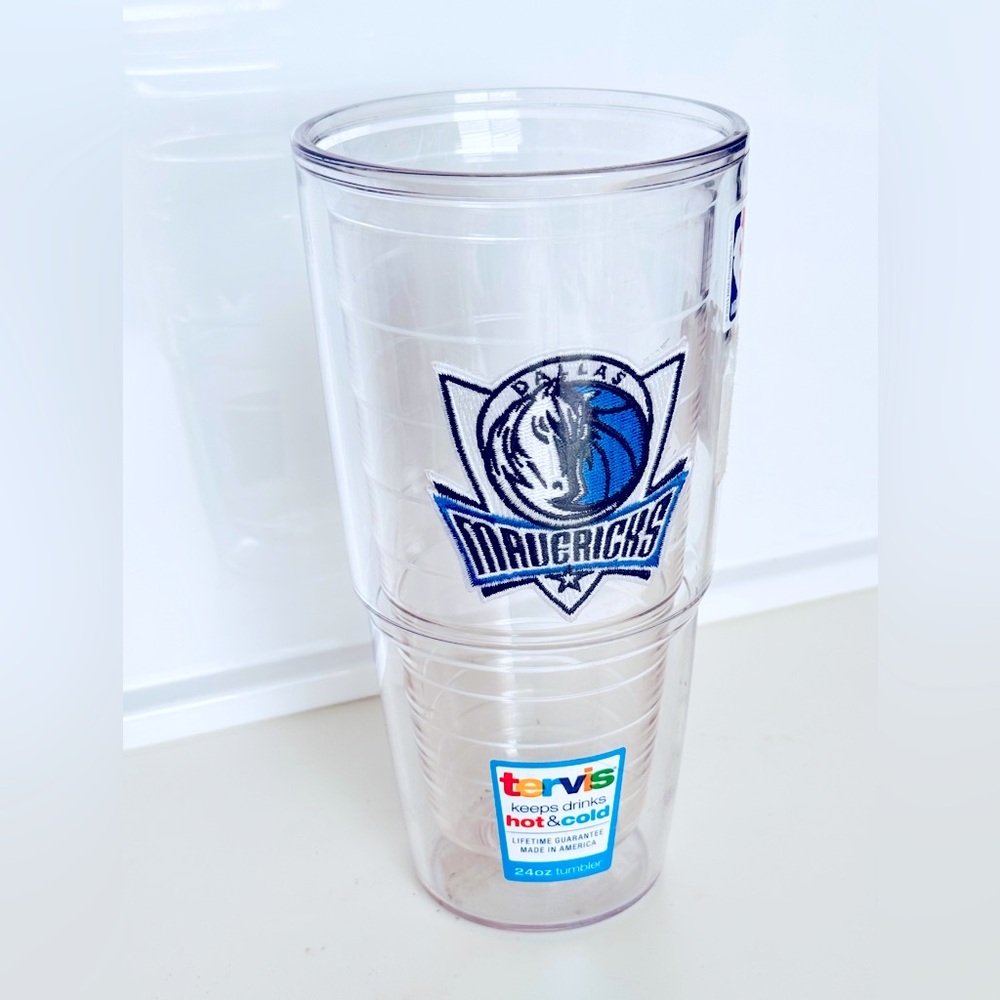 TERVIS 24 oz. Dallas Mavericks Basketball Sports Insulated Cup Drinkware 2011
